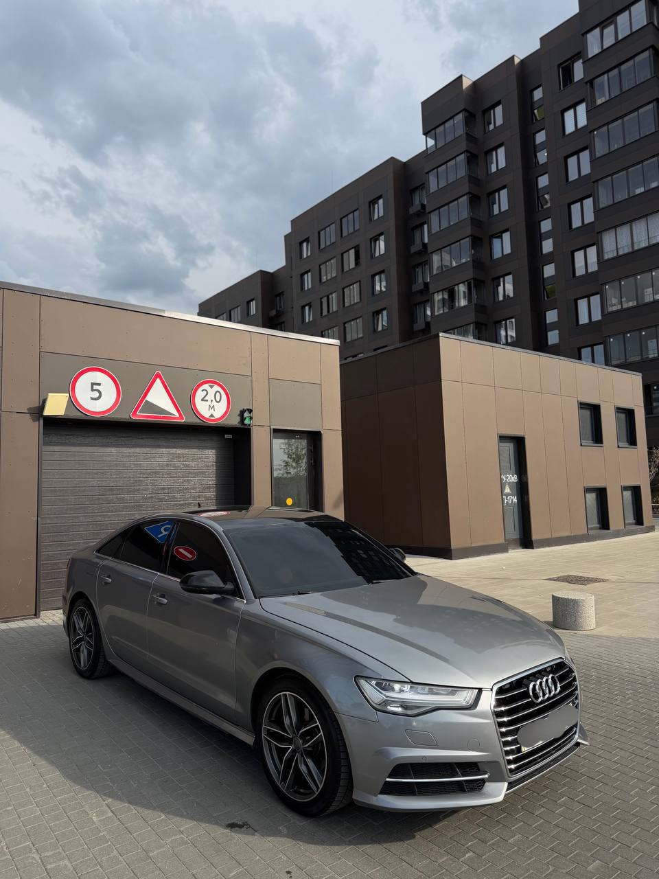 Audi A6